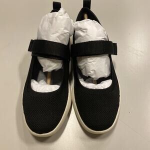 Abeo Womens Valari Black Sandal Size 6